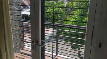 Gambar 2 Dijual Rumah 2 Lantai Sudah Renovasi By One Realtindo Property