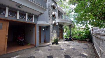 garasi/carport dijual cepat rumah hook siap