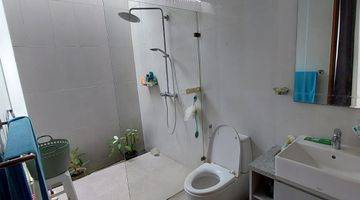 kamar mandi dijual rumah cantik siap huni