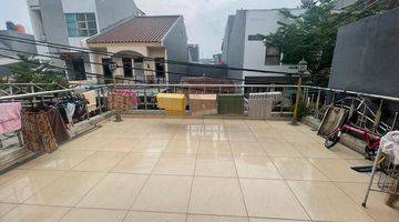 Gambar 2 Rumah 3lt Luas 6x15 Type 6KT Kelapa Gading Permai Jakarta Utara