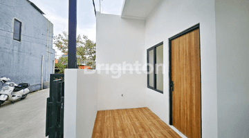 Gambar 1 Rumah Modern Minimalis 2 Lantai Pondok Ungu Dekat Harapan Indah