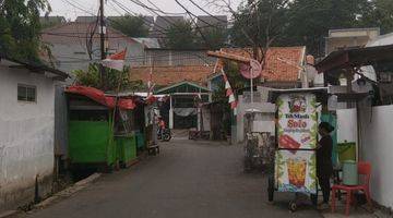 Gambar 4 Rumah Tua , Jakarta Barat , Taman Ratu