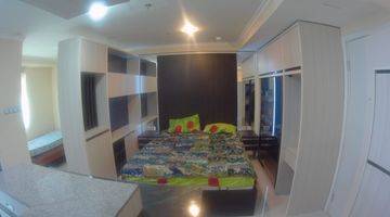 Gambar 3 Jual Cepat 2BR Furnised Tower Chrysant View Pool