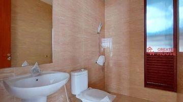 kamar mandi ampera - house dalam townhouse