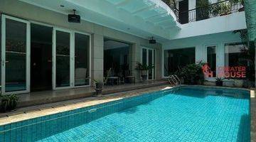 kolam renang kebayoran baru - modern classic