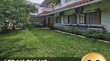 Gambar 1 Rumah Terawat Dalam Komplek Lebak Bulus, T 500 B 305