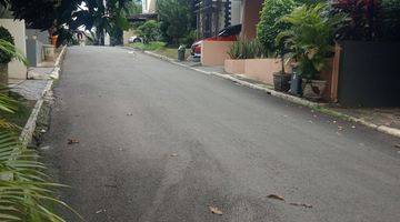 foto lainnya rumah 2 lantai bagus dekat