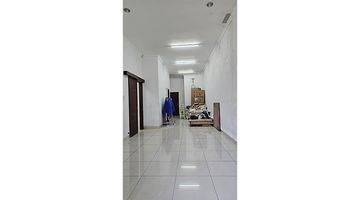 Gambar 5 Rumah Summagung, Kelapa Gading Luas 7x23m2