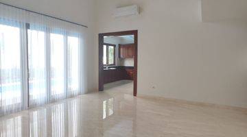 Gambar 1 Town House Bagus-Dekat Penvil-Luas 400/400 Harga 12,9 Milyar