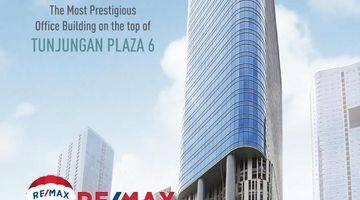 Gambar 1 Premium office space