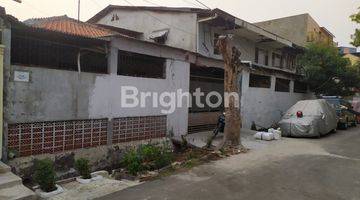 Gambar 1 Rumah Hitung Tanah 636m2 Cengkareng