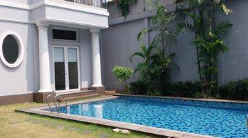 Gambar 1 Beautiful House 