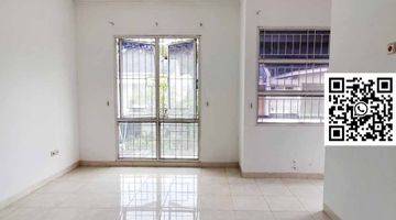 Gambar 3 Rumah Mewah 2 Lantai di Bsd City, Cluster De Latinos Costa Rica, Lt 168 M², Shm, Lokasi Strategis