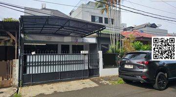 Gambar 5 Rumah Bagus Semi Furnished di Taman Meruya Ilir, Kebon Jeruk, 200m²