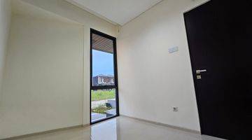 Gambar 5 Rumah 2 Lantai Bagus Furnished SHM di Golden Stone Serpong, Tangerang