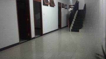 Gambar 4 Rumah Kontrakan 2 Lantai Bagus Unfurnished SHM di Sayap Riau, Bandung