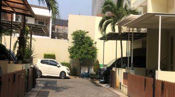 Gambar 5 Dijual Rumah Duri Kepa  Cluster Palm Residence Carport 2 Mobil