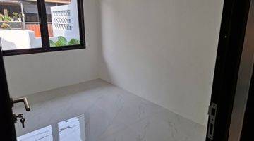 Gambar 5 Rumah Baru Renovasi Semi Furnished Siap Huni Di Kucica Bintaro Jaya Sektor 9