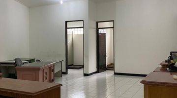 Gambar 1 Ruko Pusat Kota Bandung Cocok buat usaha/kantor