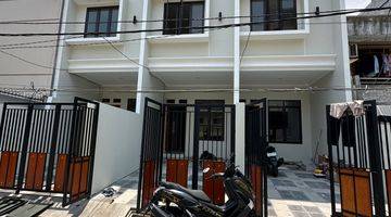 Gambar 1 Non.670 Rumah New 3 Lantai Taman Ratu Jakarta Barat 