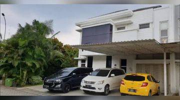 Gambar 4 Rumah 2 lt hoek puri mansion