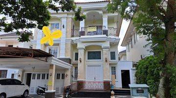 Gambar 1 Rumah 3 Lantai, Semi Furnished, Siap Huni, di Lippo Karawaci