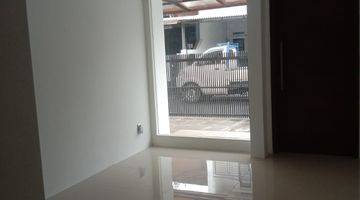 ruang keluarga dijual rumah minimalis di dalam