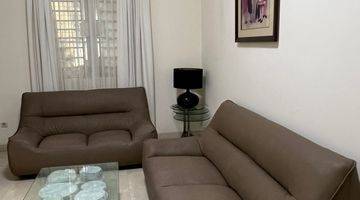 Gambar 5 Rumah 2 Lantai Bagus Semi Furnished di Lippo Karawaci, Tangerang Cluster Beverly Golf