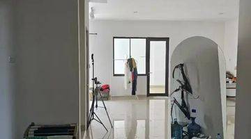 Gambar 1 Dijual rumah casa jardin daan mogot