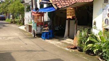 Gambar 3 Rumah Lama Hitung Tanah, Harga Menarik, Margahayu Bandung 