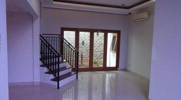 Gambar 2 Rumah bagus siap huni full furnished  @Tebet Barat, Jakarta Selatan