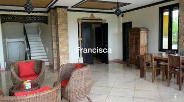 Gambar 4 Beautiful Villa Furnished Daily Rental In Ungasan, Bali