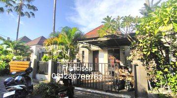 Gambar 1  DISEWAKAN Rumah Furnished di Perumahan di Jimbaran, Bali