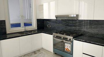 dapur phg pondok hijau golf, summarecon