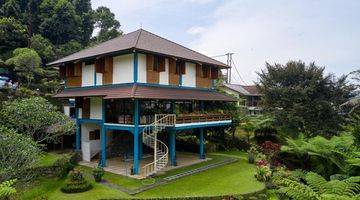 Gambar 1 Puncak Villa 3 Lantai Bagus Ex Expat, Furnished SHM di Jalan Pesantren, Cilember, Cisarua, Bogor