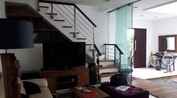 Gambar 2 Rumah Bagus, Murah Dan Semi Furnished Lokasi Strategis