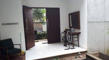 Gambar 4 Rumah Bagus, Murah Dan Semi Furnished Lokasi Strategis