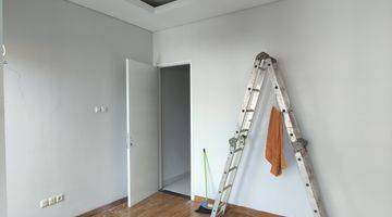 kamar tidur rumah baru minimalis modern tomang