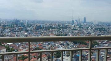 Gambar 1 Apartement Madison Park 2 BR Semi Furnished