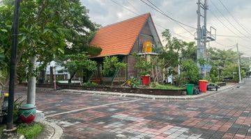 Gambar 2 Rumah 2 Lantai Cluster Taman Botanical PPS Manyar Gresik