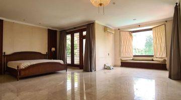 Gambar 5 Pondok Indah View Golf, Rumah Klasik 2 Lantai, Taman Luas, Pool, Elite