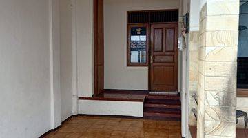 Gambar 2 Jual Rumah Depok Cinere Bpc 2lt Cinere  172/250 2lt....2m