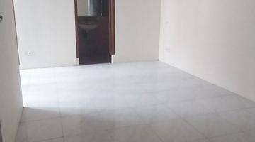 Gambar 1 Dijual Rumah Siap Huni 2lt di Kawasan Sektor 5 Bintaro