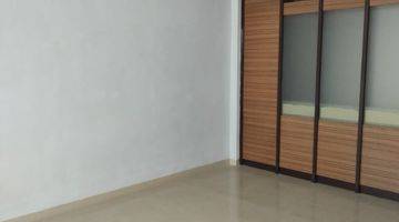 Gambar 5  Ruko Bagus Semi Furnished Di Cikawao, Lengkong