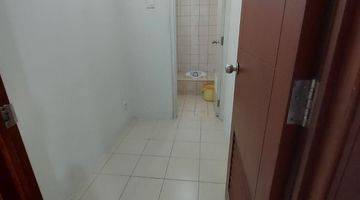 Gambar 4 Apartemen Royal Mediterania Garden 2 Kamar Tidur Unfurnished Baru