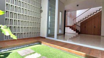 Gambar 5 BRAND NEW & LUXURIOUS HOUSE