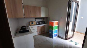 Gambar 2 SEWA Rumah FURNISHED bagus siap huni di Cluster Cyntia Raya Summarecon 2 Lantai Bagus Selatan