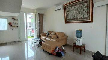 Gambar 2 Sewa Furnished, Rumah Summarecon Di Cluster Amanda, Bagus Siap Huni