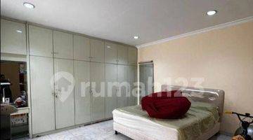 Gambar 5 Rumah Pantai Indah Kapuk 8x23 2lantai SHM Renov Furnish Murah