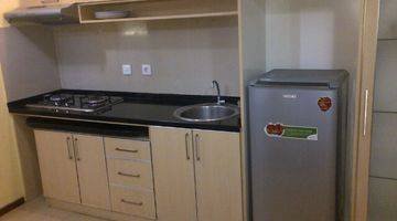 Gambar 3 Disewakan Apartemen 1BR Bagus Lantai Rendah, Furnished